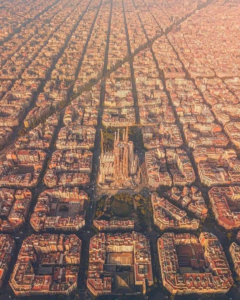 File:Barcelona-above.jpg